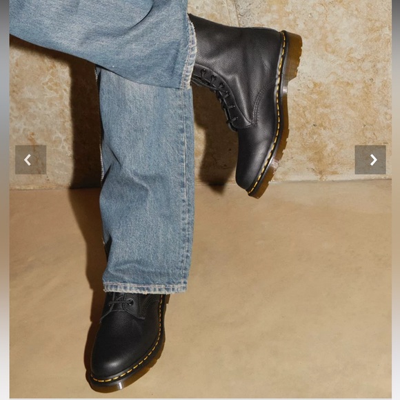 1460 WOMEN'S PASCAL VIRGINIA LEATHER BOOTS - Picture 5 of 11